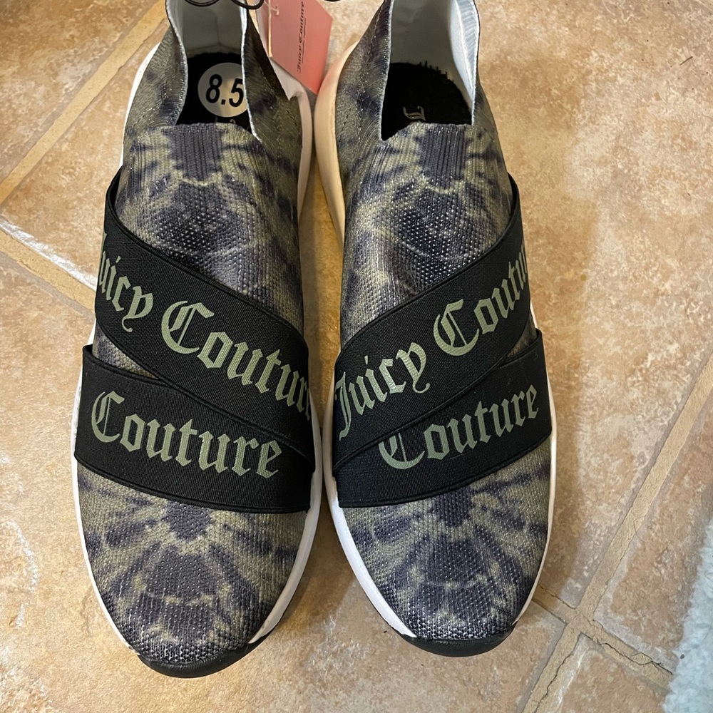 NWT Juicy Couture stretch camouflage sneakers Sz 8.5